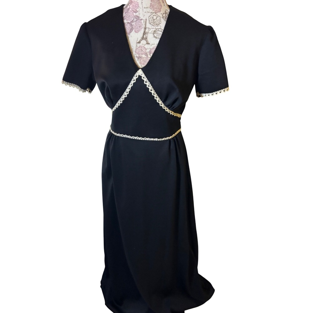 Vintage 1970s‎ prairie/hostess DRESS, crochet lace trim tie SZ 10 12